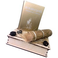 Подарочный чайный набор «Мудрые решения»: книга "Афоризмы и притчи" Конфуция и чай "Пуэр"